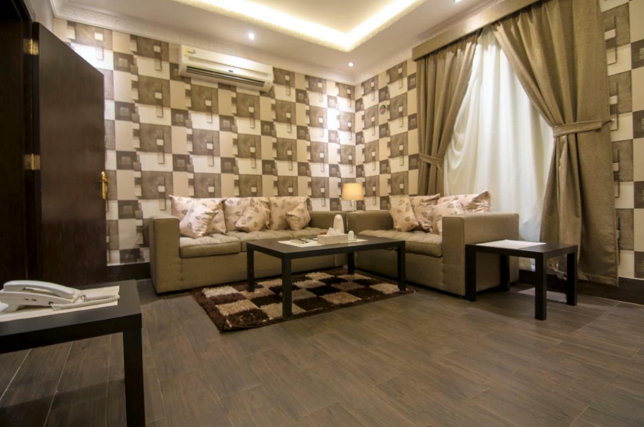 ריאד Elite Suites Hotel - Al Muruj מראה חיצוני תמונה