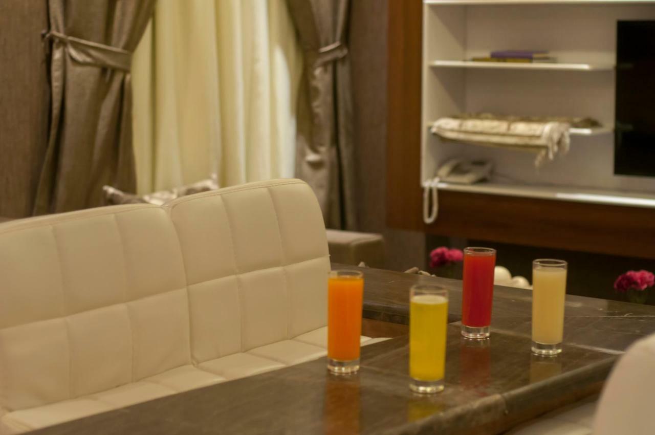 ריאד Elite Suites Hotel - Al Muruj מראה חיצוני תמונה
